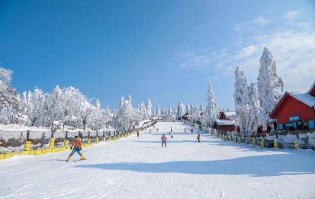 峨眉山雷洞坪滑雪场峨眉山景区供图