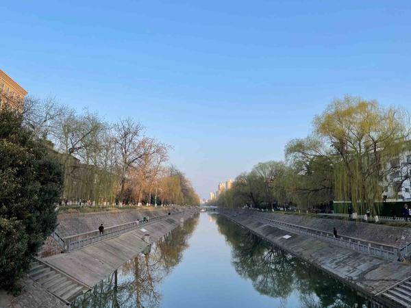 河南各地市全部迎来好天气明天返程遭遇大风降温