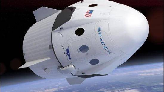 SpaceX第二名全民用航天任务宇航员曝光：骨癌幸存者 将携“假肢”上太空