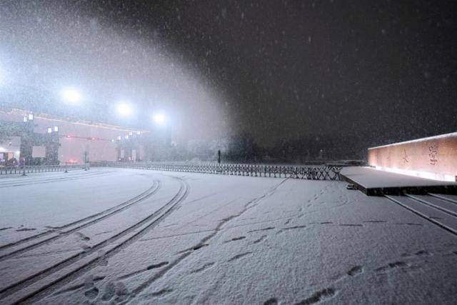 春雪，落在郑大！