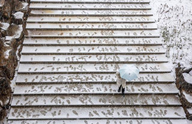 正月十五雪挑灯：牛年最大规模雨雪上线！