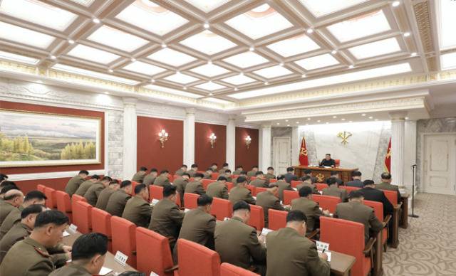朝鲜举行第八届中央军委扩大会议 任免朝鲜人民军主要指挥员