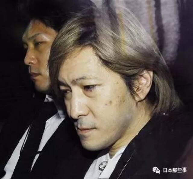 小室哲哉与KEIKO离婚调停结束 争执三年终离婚