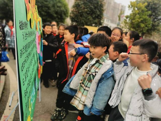 长沙一小学每周四不留书面作业，学生欢呼：这是最受欢迎日