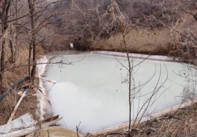 陕西宜川一橡胶手套厂涉嫌直排污水于河道，相关部门立案查处