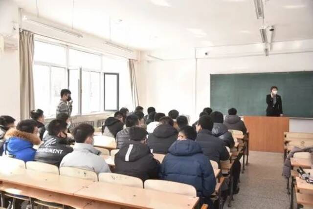 归期至，平安回！我校迎来春季学期首批学生返校