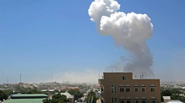 索马里首都国际机场遭炮击，恐怖袭击系极端组织“青年党”再度制造