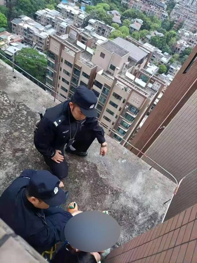 惊险！事发南城，一场27层楼顶的生死营救…