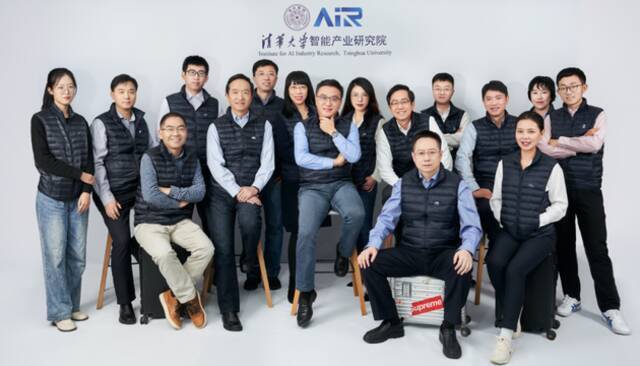 “AIR”的明星团队。图片来源：清华大学