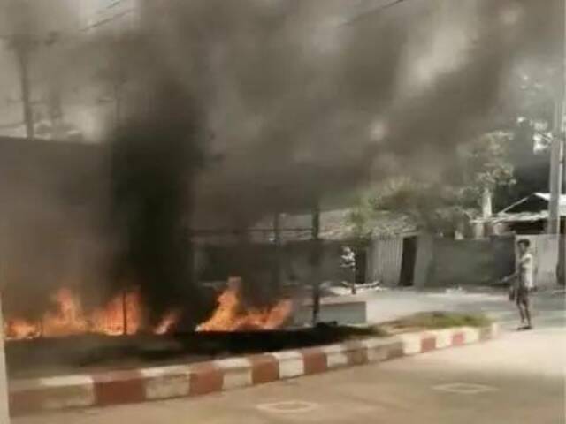 外媒：中资工厂在缅甸被打砸当天，缅甸有38名抗议者和1名警察死亡