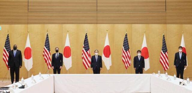 菅义伟会见美国国务卿与国防部长图自日本首相官邸网站