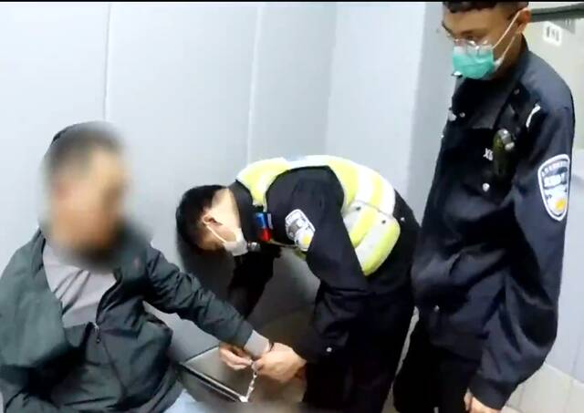 东莞首例！醉驾男子涉袭警罪被刑拘