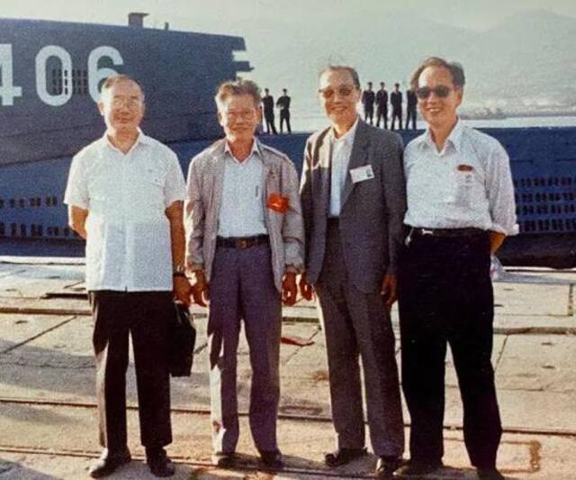 ·研制第一代核潜艇的四位总师。左起：赵仁恺、彭士禄、黄纬禄、黄旭华。