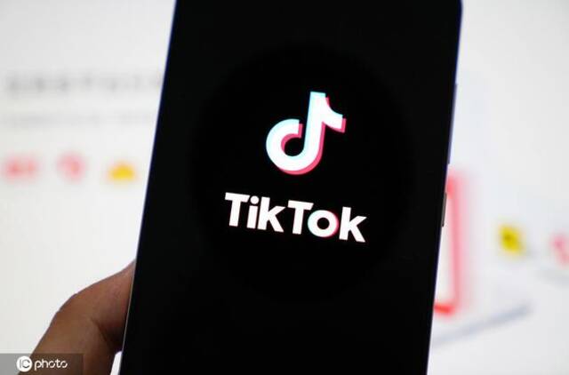 TikTok或推群聊功能，走社交化的路子行得通吗？