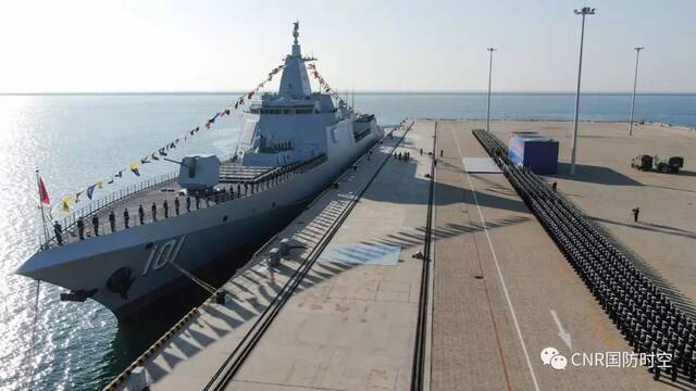印媒：为对抗中国“万吨大驱” 印军要优先建造6艘攻击核潜艇
