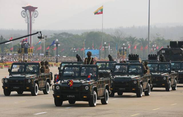缅甸举行建军节阅兵庆典仪式 纪念缅甸建军76周年