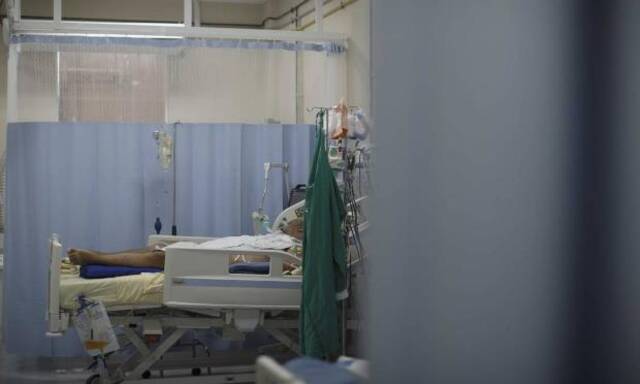 新冠肺炎重症床位告急 巴西各地促政府采取紧急应对措施