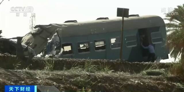火车相撞！19人遇难，185人受伤！背后折射这个国家铁路系统隐患...