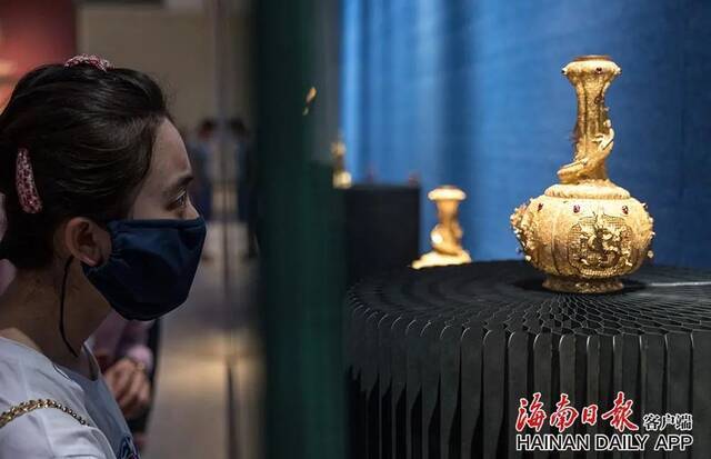 国家级非遗“花丝镶嵌”艺术作品展在海南省博物馆开幕