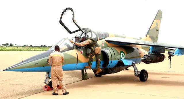 △尼日利亚空军“阿尔法喷气式”战机资料图