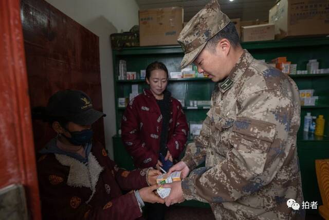 藏东第一哨的雪域巡逻：背着35斤行囊，4天翻过5座雪山