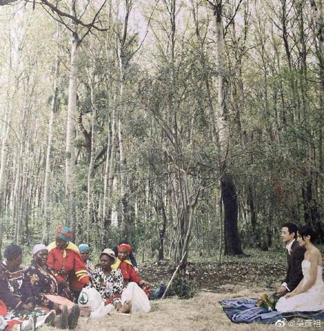 吴彦祖晒婚礼照庆结婚11周年