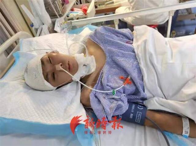 实习司机驾驶共享汽车把大学生撞进ICU，天价医药费该谁赔付