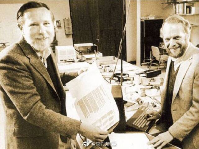 PDF格式发明者查尔斯-格什克逝世，享年 81 岁