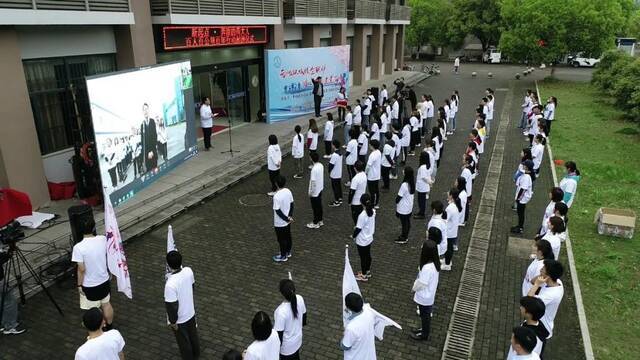 中国药科大学：同频共振奏响党史学习教育“青春大合唱”