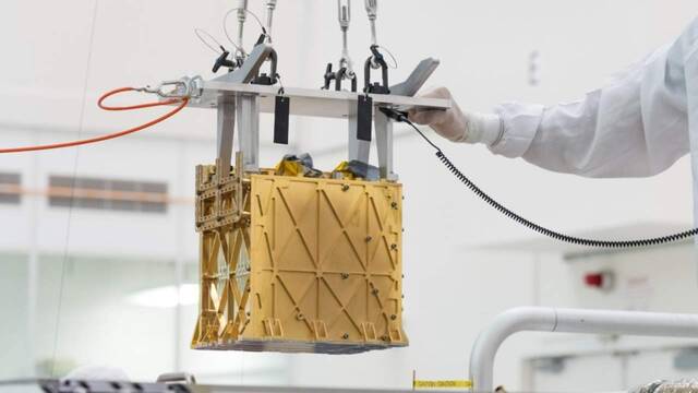 美国宇航局“毅力号”火星车首次制造“火星氧气”：仅5克宇航员可呼吸10分钟