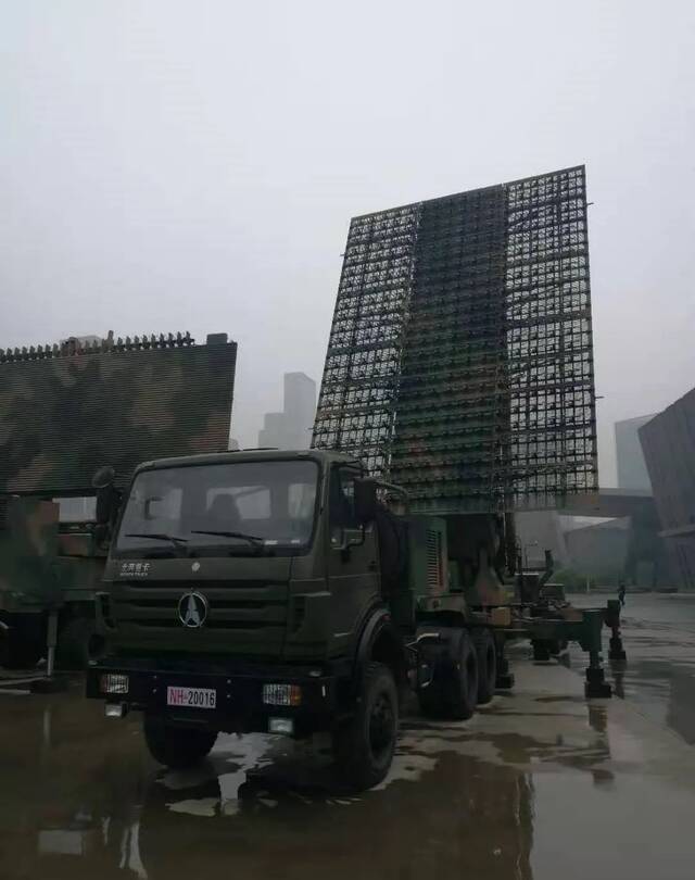 中国最先进反隐身雷达亮相