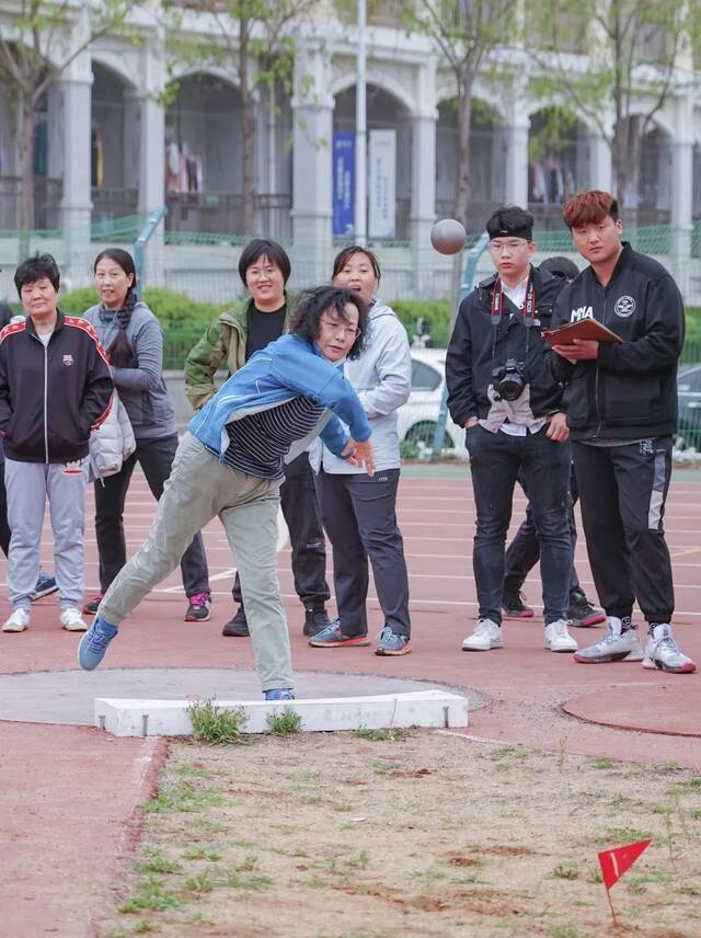 海大少年，冲冲冲！