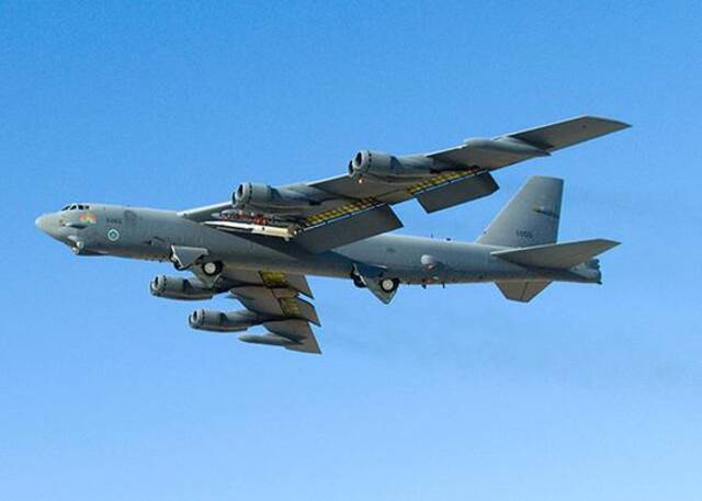 B-52轰炸机