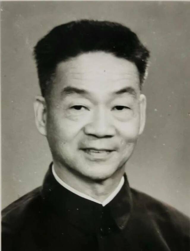 百岁著名肺科专家、重庆医科大学创校先驱王鸣岐逝世