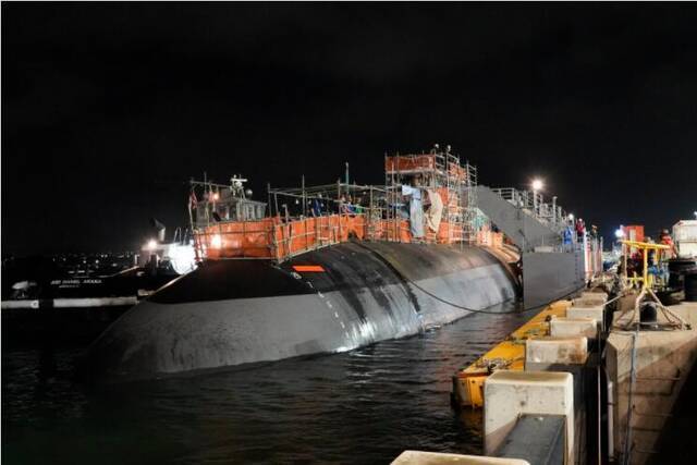 美海军造船厂再发枪击事件：核潜艇水兵开枪自杀，艇长被撤职