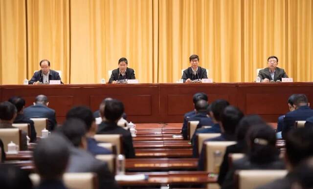 山东省委副秘书长、政研室主任田卫东，任德州市委书记