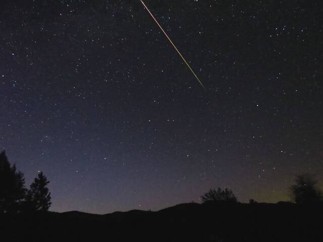 202年5月6日宝瓶座流星雨极大期由哈雷彗星所衍生