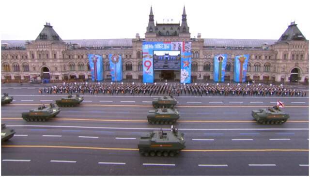 俄罗斯举行纪念卫国战争胜利76周年阅兵 武器亮点都在这里了！