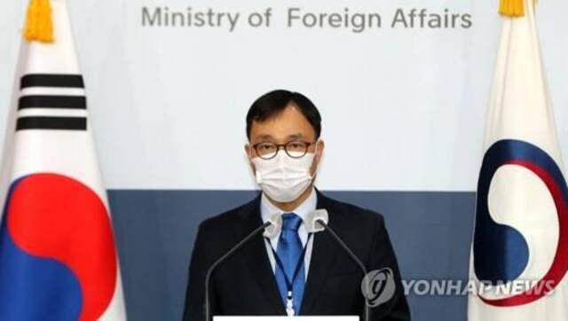 韩外交部发言人：以外长访韩途中紧急回国，请求韩方谅解