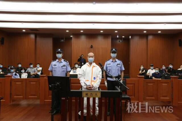 杭州杀妻案择期宣判 许国利：认罪决不上诉