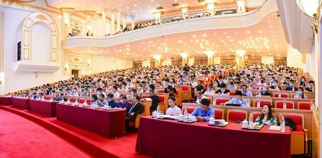 大咖云集！第33届中国控制与决策会议成功举办