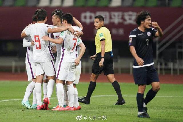 祝贺！中国男足7:0大胜关岛队