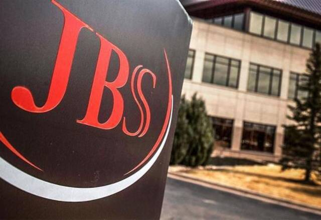 美国牛肉供应告急！JBS因黑客攻击关闭所有牛肉加工厂