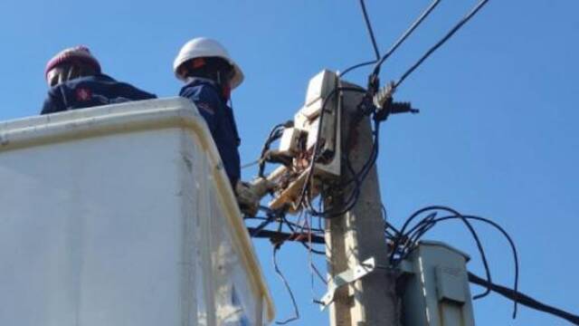 偷电、盗窃电缆和蓄意破坏让南非岌岌可危的电力系统雪上加霜