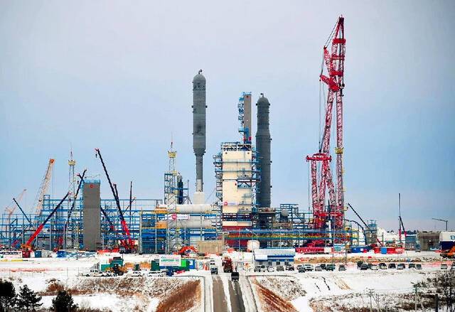 中国能建参建俄罗斯最大天然气加工厂首列生产线投产
