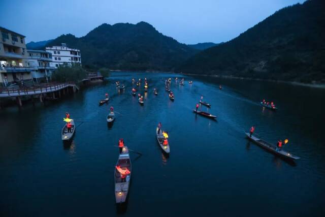 今日夏至：山川锦绣风帆扬，盛夏当远航！