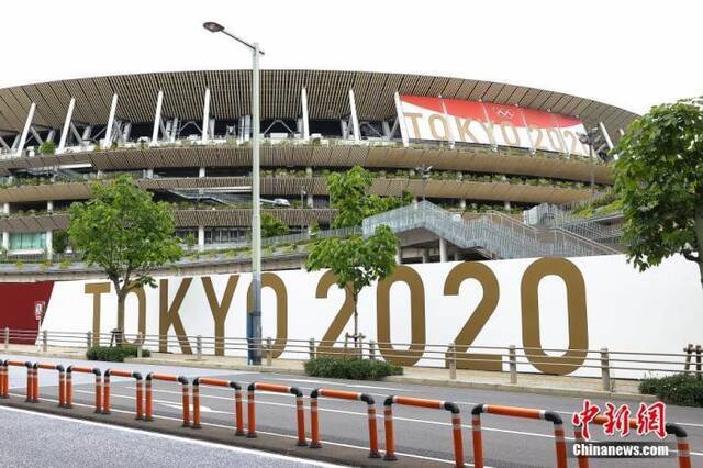 当地时间6月22日，日本东京，日本新国家体育场，这里是2020东京奥运会的主会场，距离奥运会开幕还有一个月的时间。图片来源：视觉中国