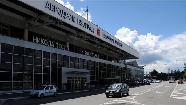 塞尔维亚首都机场开设新冠病毒检测点