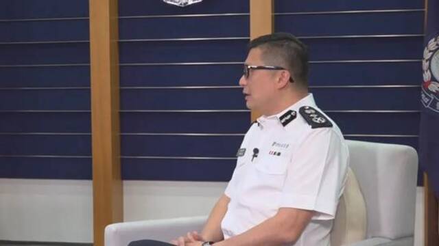 香港新任保安局局长：比起维护国家安全，他国对自己的制裁不值一提