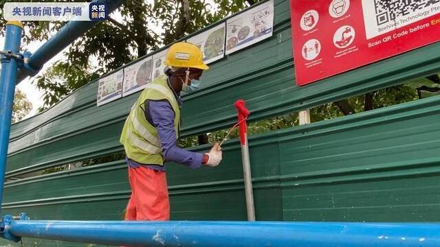 疫情严重影响劳动力输入 新加坡限制建筑外劳跳槽人数